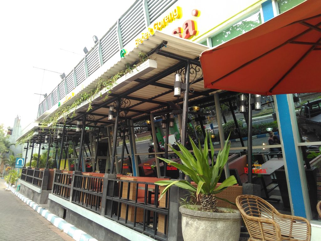 Kanopi Outdoor Cafe